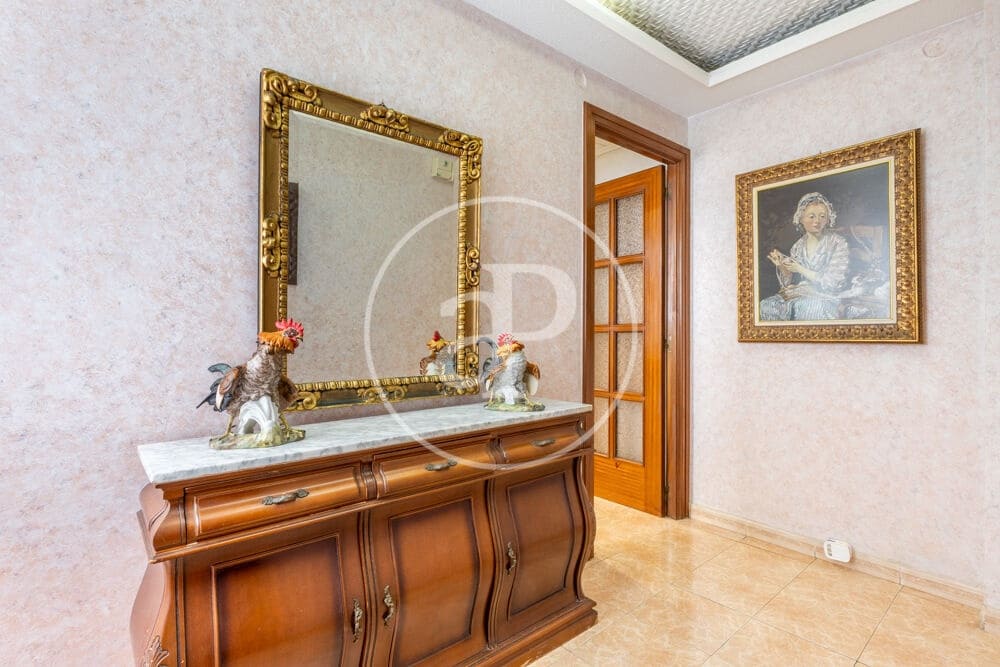 4 soveværelse Lejlighed til salg i Valencia by - € 450.000 (Ref: 10089585)