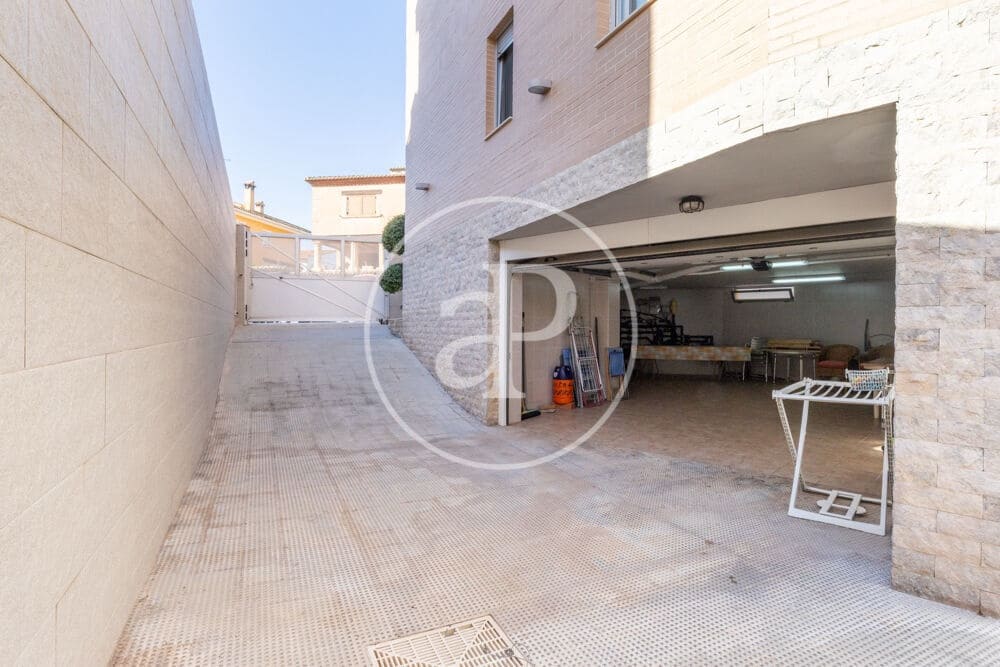 4 Zimmer Villa zu verkaufen in Sueca mit Pool - 475.000 € (Ref: 10094542)