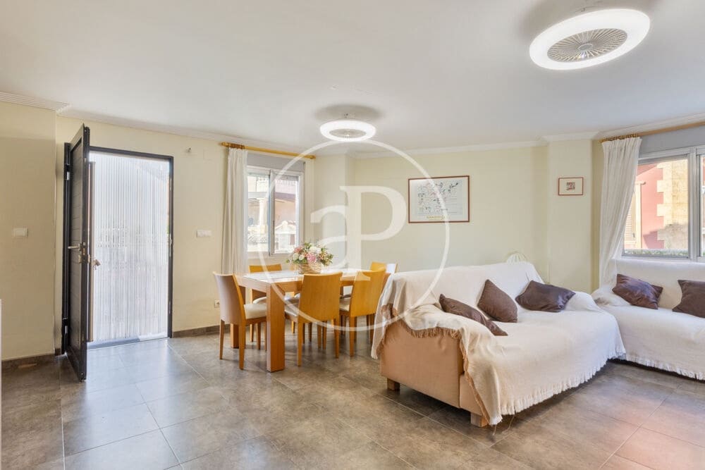4 Zimmer Villa zu verkaufen in Sueca mit Pool - 475.000 € (Ref: 10094542)