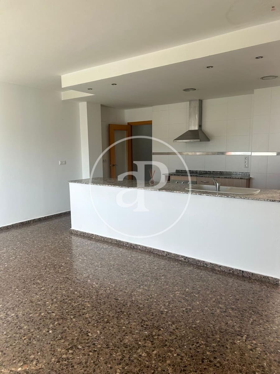 2 soverom Leilighet til leie i Vilamarxant / Villamarchante med garasje - € 950 (Ref: 10094543)
