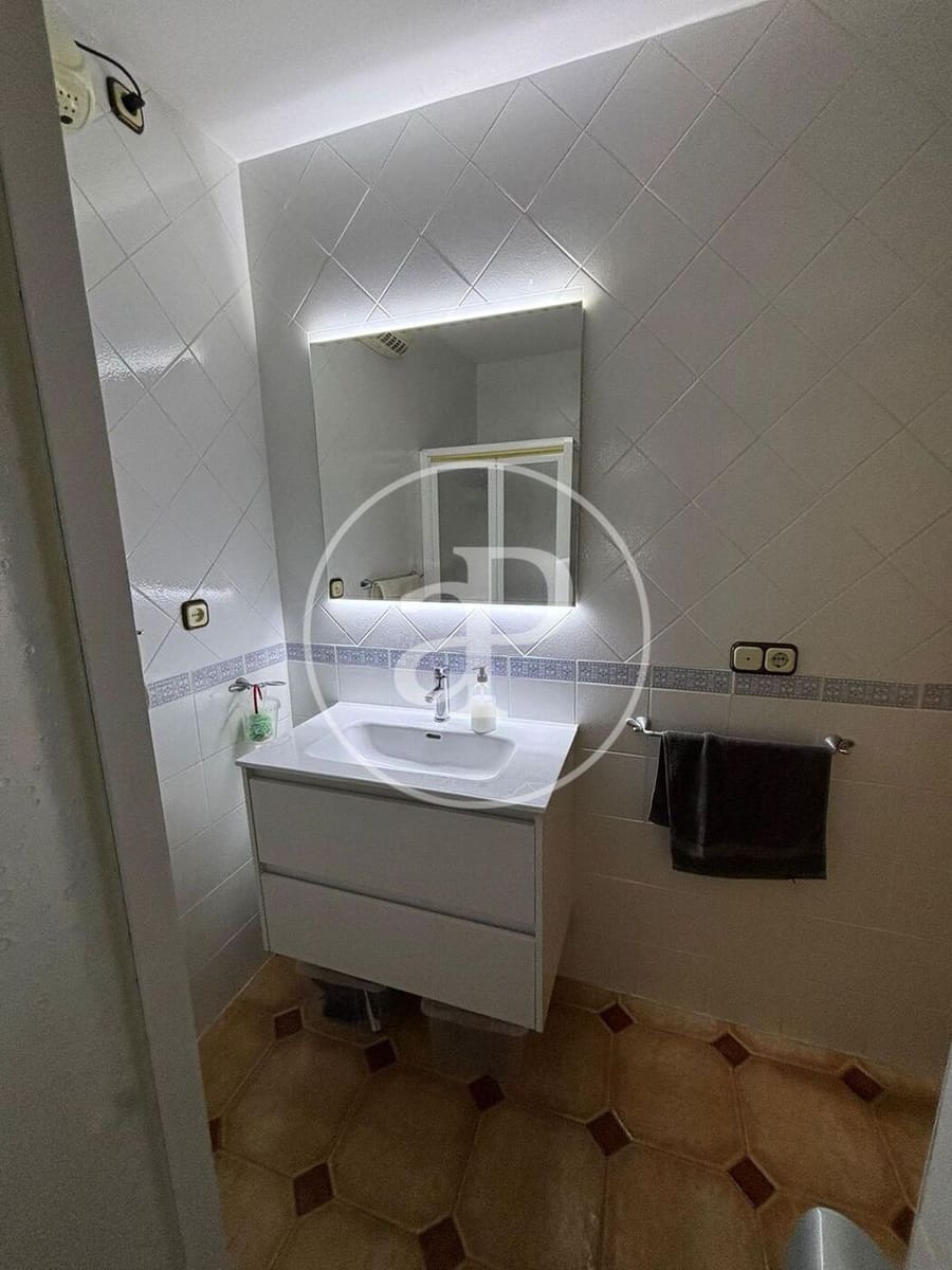 4 makuuhuone Huvila myytävänä paikassa Chiva - 279 900 € (Ref: 10098320)