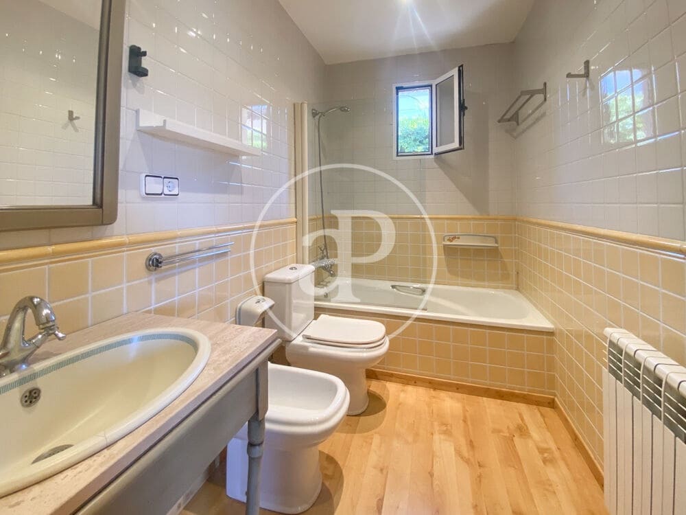 4 bedroom Villa for sale in Naquera with pool garage - € 460,000 (Ref: 10098323)
