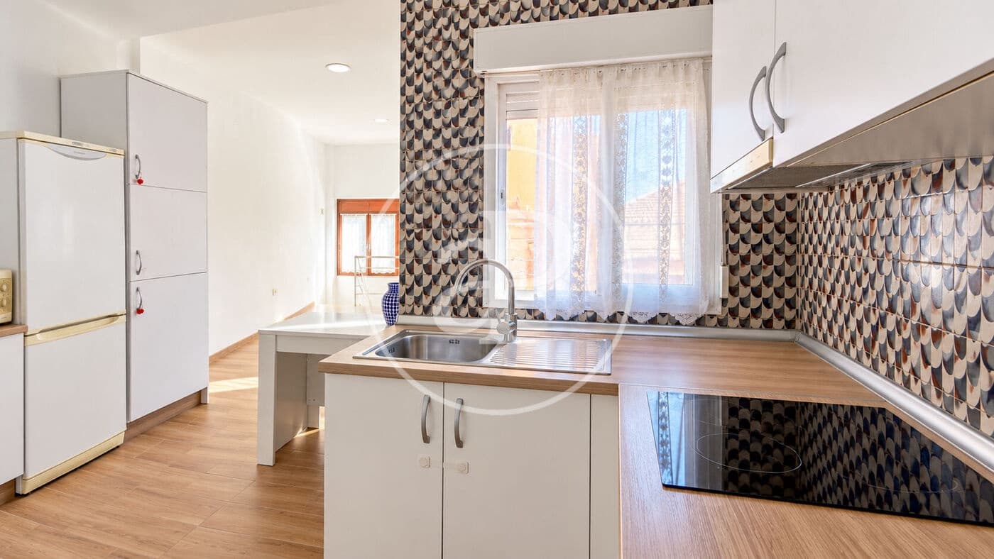 Apartamento de 3 habitaciones en Buñol en venta - 165.000 € (Ref: 10100271)