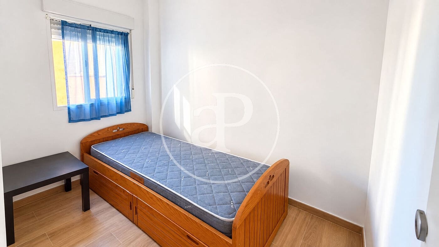 Apartamento de 3 habitaciones en Buñol en venta - 165.000 € (Ref: 10100271)