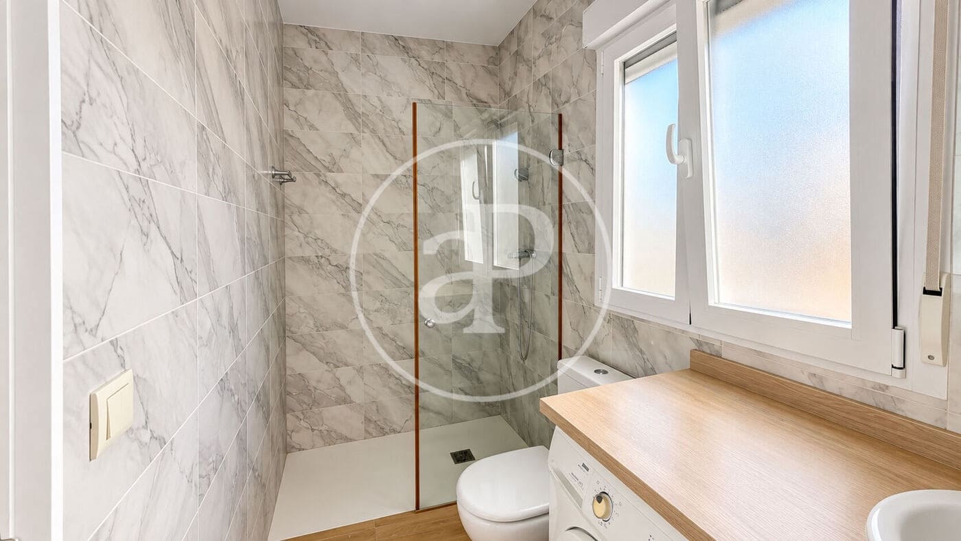 Apartamento de 3 habitaciones en Buñol en venta - 165.000 € (Ref: 10100271)