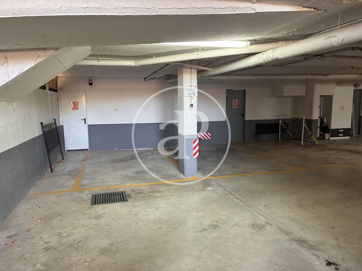 3 soveværelse Lejlighed til leje i Arenales del Sol med garage - € 1.100 (Ref: 10100273)