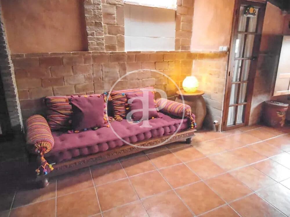 2 chambre Villa/Maison à vendre à Jerica - 195 000 € (Ref: 10102509)