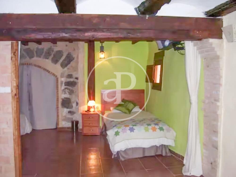 2 chambre Villa/Maison à vendre à Jerica - 195 000 € (Ref: 10102509)