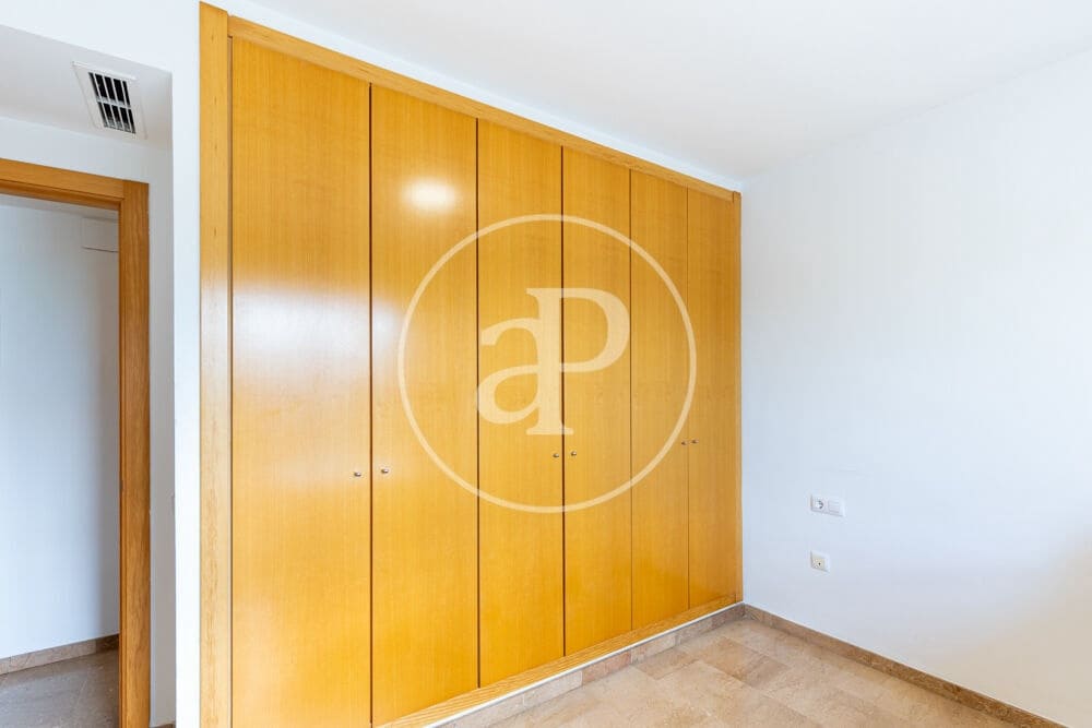3 chambre Penthouse à vendre à Aldaia - 275 000 € (Ref: 10102510)