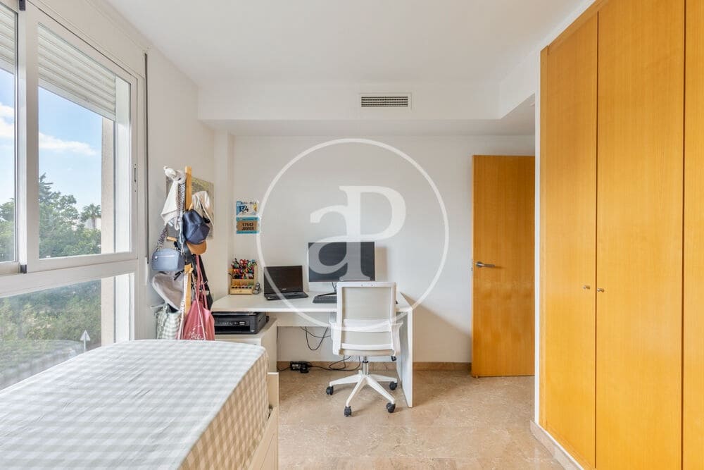 3 chambre Penthouse à vendre à Aldaia - 275 000 € (Ref: 10102510)