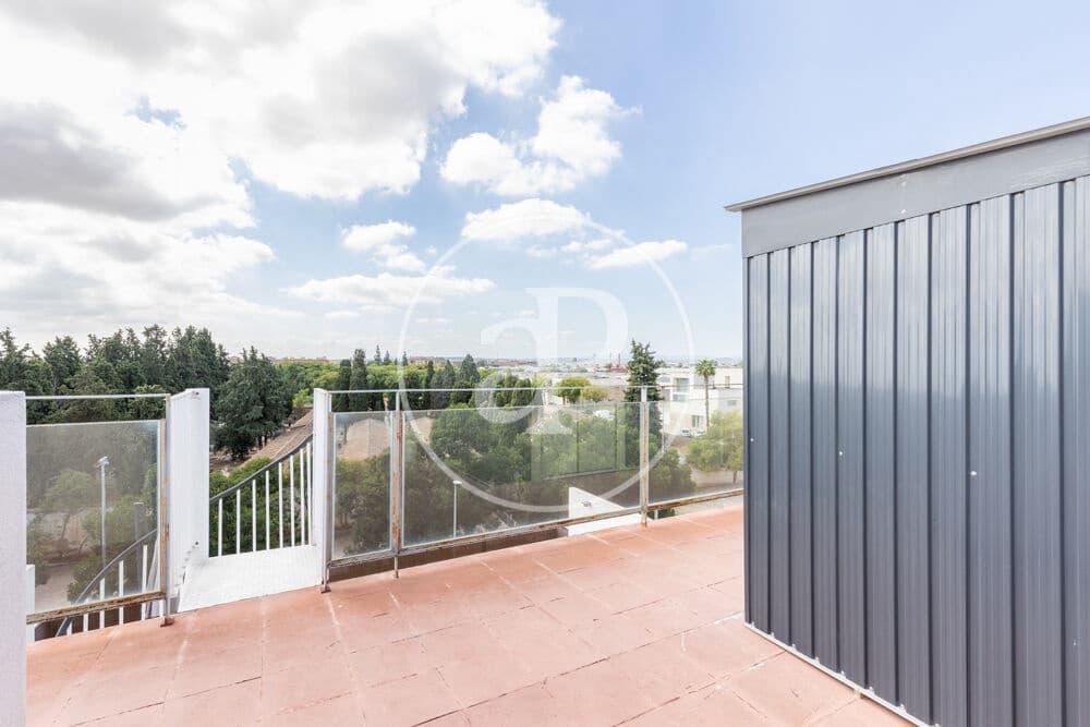 3 chambre Penthouse à vendre à Aldaia - 275 000 € (Ref: 10102510)