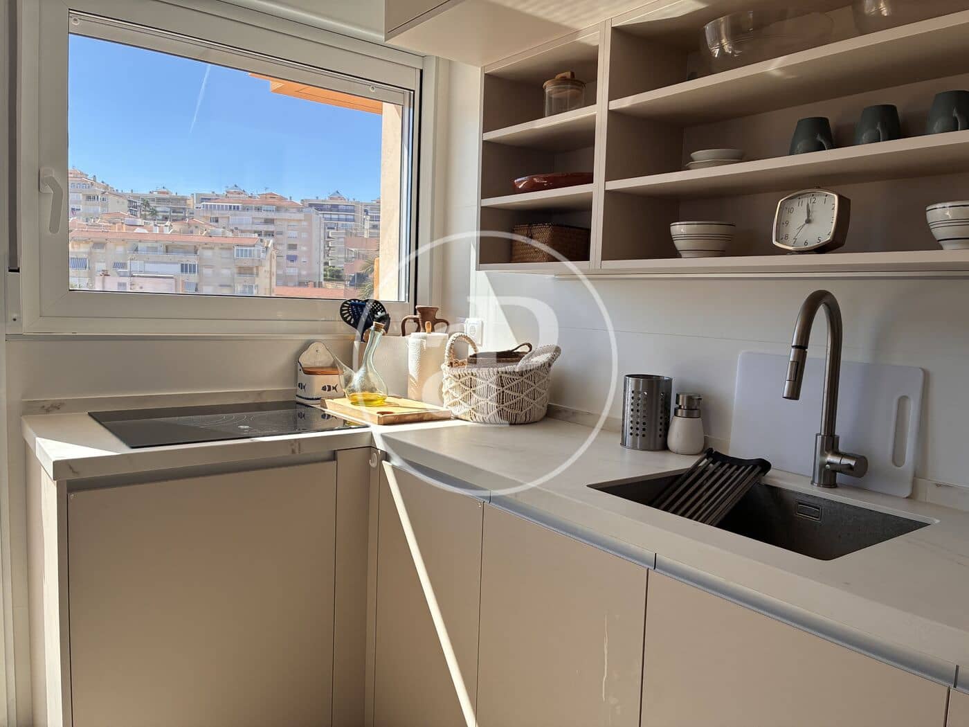 2 soveværelse Penthouse til leje i Arenales del Sol med garage - € 1.400 (Ref: 10102512)