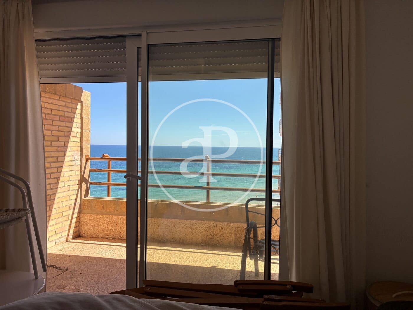 2 soveværelse Penthouse til leje i Arenales del Sol med garage - € 1.400 (Ref: 10102512)