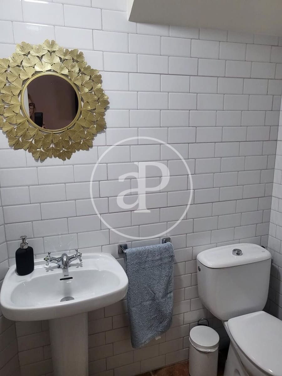 2 soveværelse Lejlighed til leje i Alicante by med garage - € 950 (Ref: 10102513)