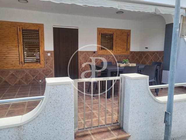 2 soveværelse Lejlighed til leje i Alicante by - € 950 (Ref: 10102513)