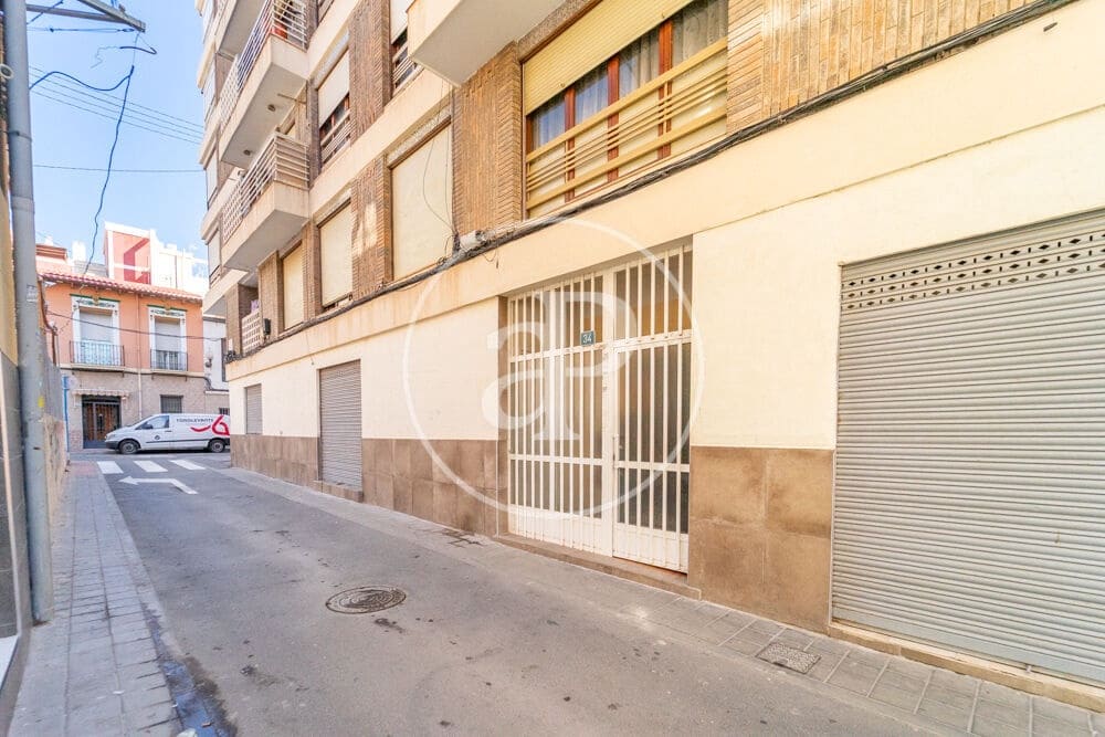 27 bedroom Apartment for sale in Alicante / Alacant city - € 1,850,000 (Ref: 10109640)