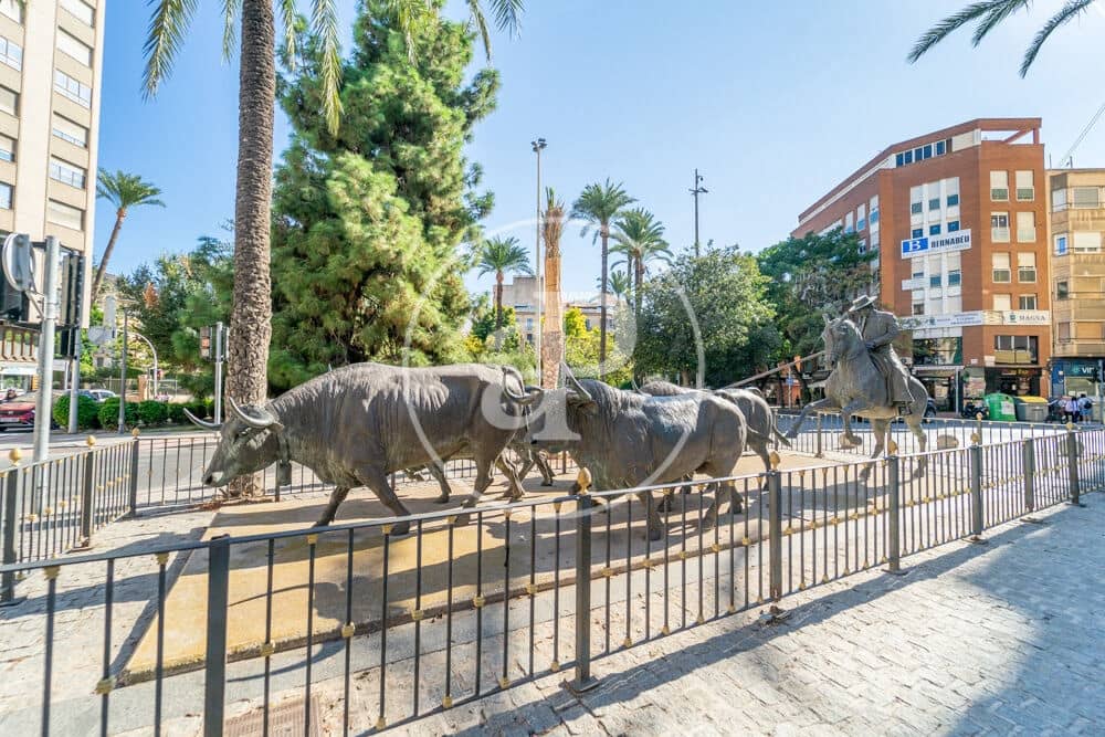 27 bedroom Apartment for sale in Alicante / Alacant city - € 1,850,000 (Ref: 10109640)