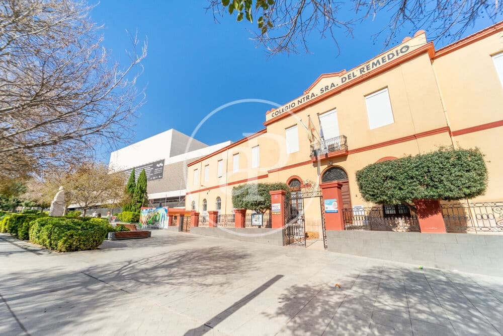 27 bedroom Apartment for sale in Alicante / Alacant city - € 1,850,000 (Ref: 10109640)