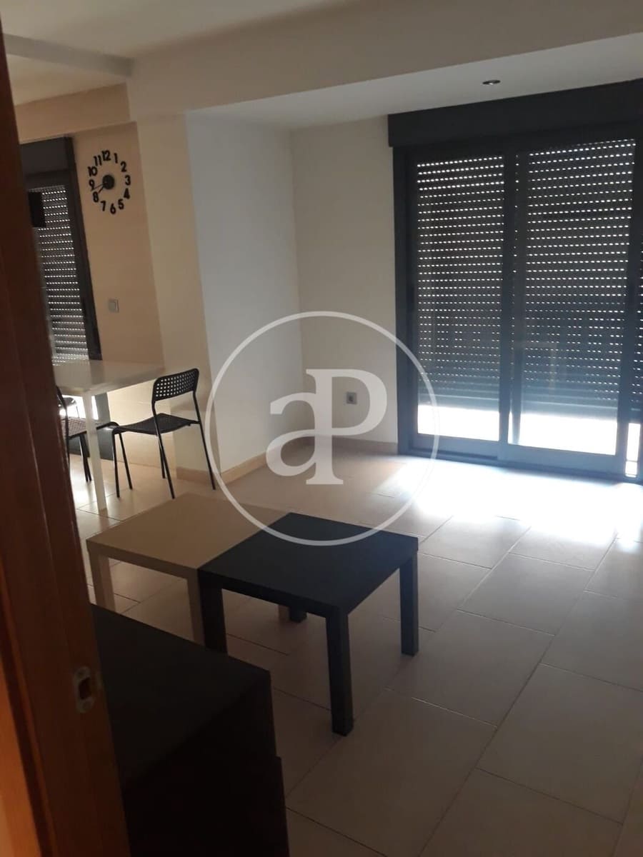 2 bedroom Apartment for rent in Arenales del Sol - € 850 (Ref: 10109642)