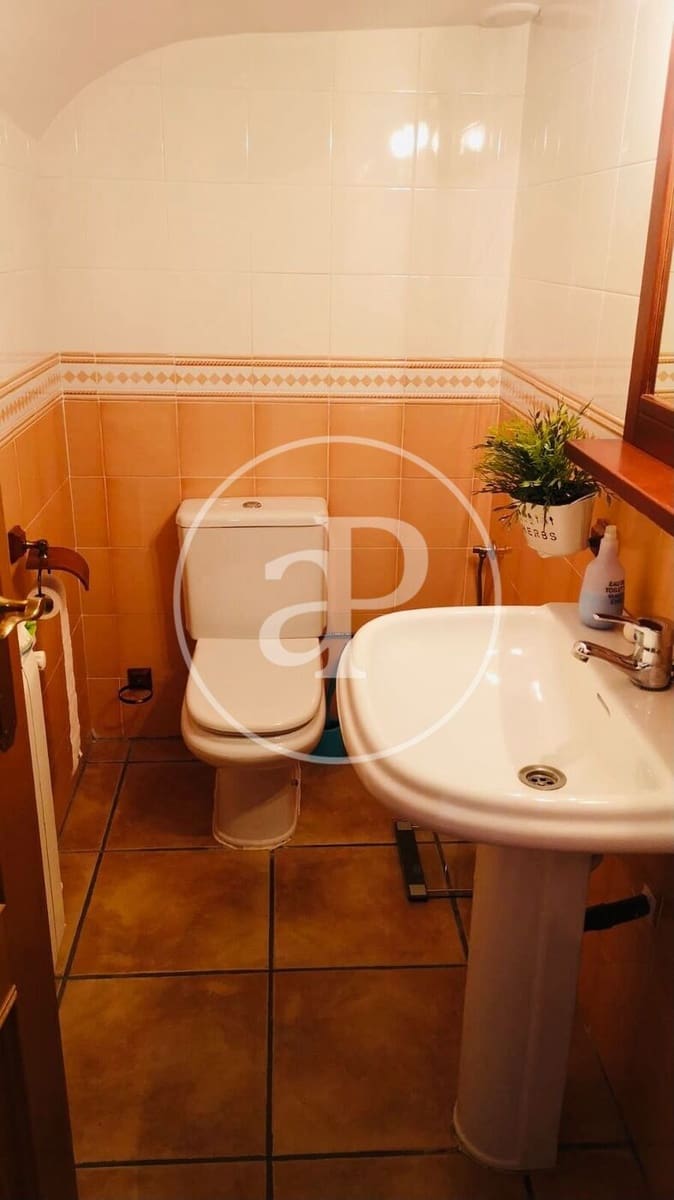 3 quarto Apartamento para arrendar em Moncada com piscina garagem - 1 800 € (Ref: 10115751)