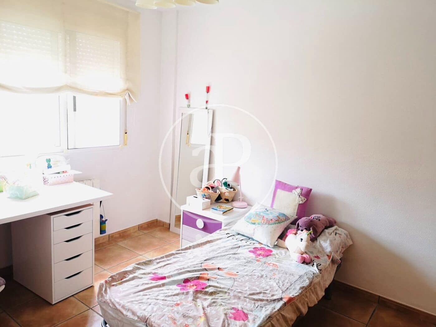 3 quarto Apartamento para arrendar em Moncada com piscina garagem - 1 800 € (Ref: 10115751)