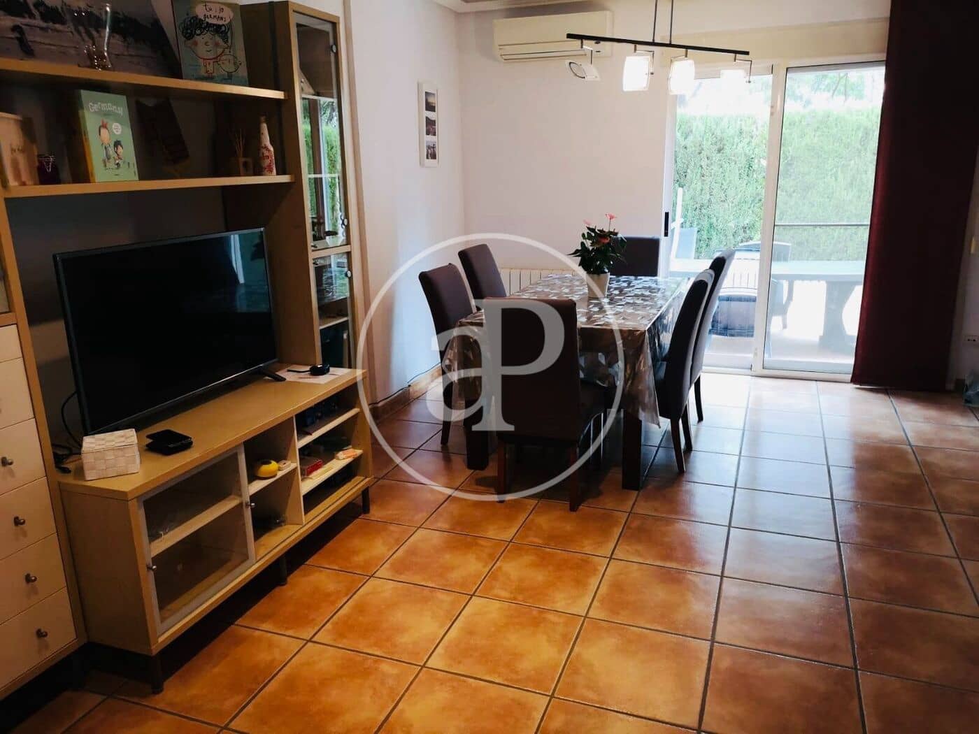 3 quarto Apartamento para arrendar em Moncada com piscina garagem - 1 800 € (Ref: 10115751)
