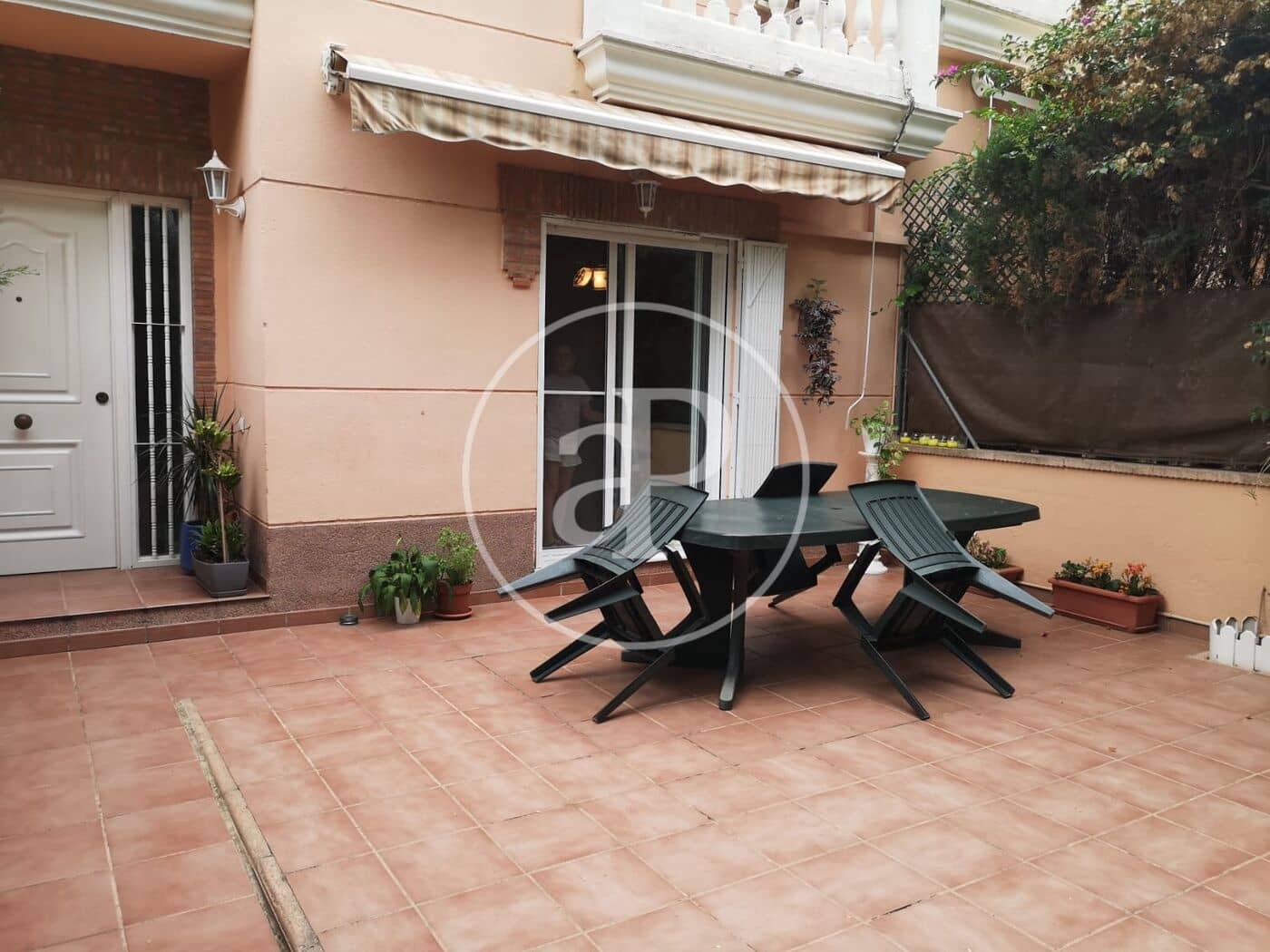 3 quarto Apartamento para arrendar em Moncada com piscina garagem - 1 800 € (Ref: 10115751)