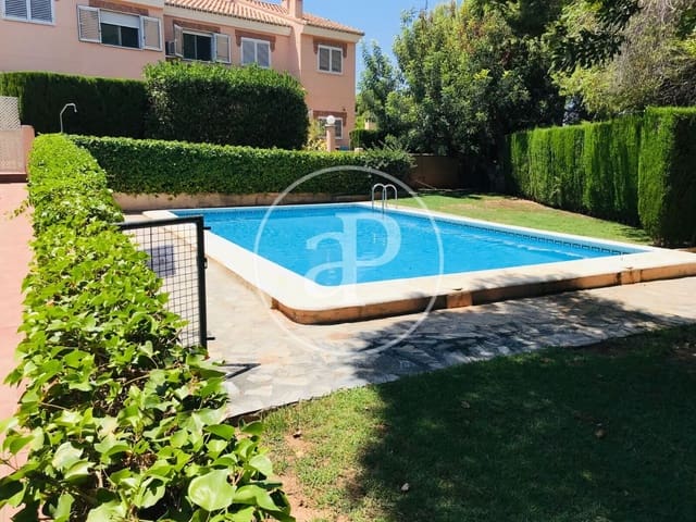 3 Zimmer Apartment zu vermieten in Moncada mit Pool Garage - 1.800 € (Ref: 10115751)