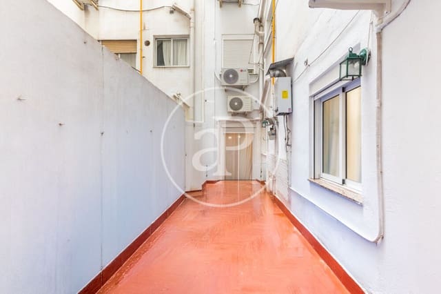 2 soveværelse Lejlighed til leje i Arrancapins, Valencia by - € 1.400 (Ref: 10115752)