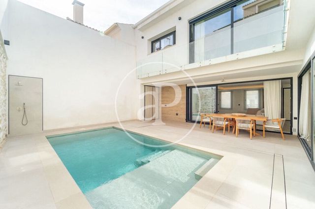4 slaapkamer Villa te koop in Alicante Golf, Alicante stad met zwembad - € 900.000 (Ref: 10120004)