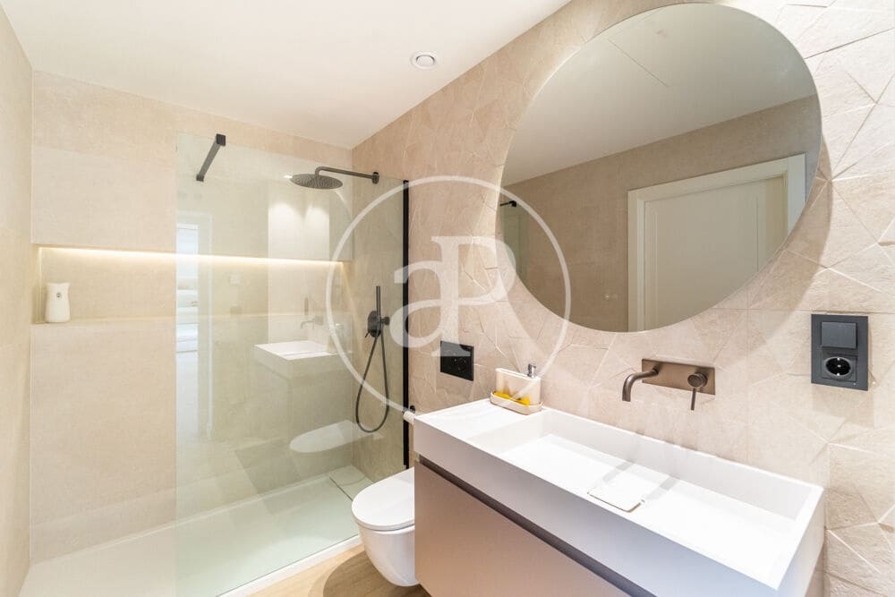 4 slaapkamer Villa te koop in Alicante stad met zwembad - € 900.000 (Ref: 10120004)