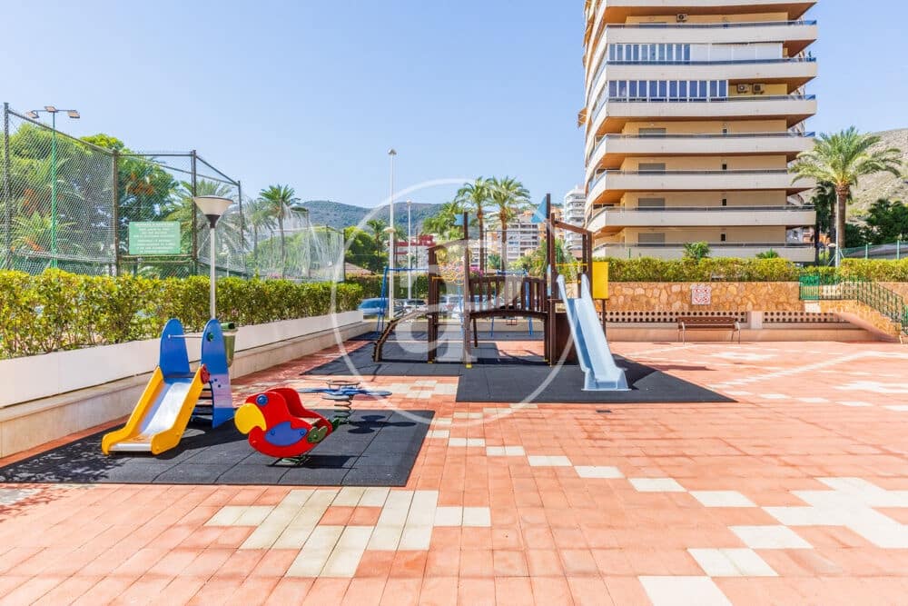 3 makuuhuone Huoneisto vuokrattavana paikassa Cullera mukana uima-altaan - 1 500 € (Ref: 10120005)