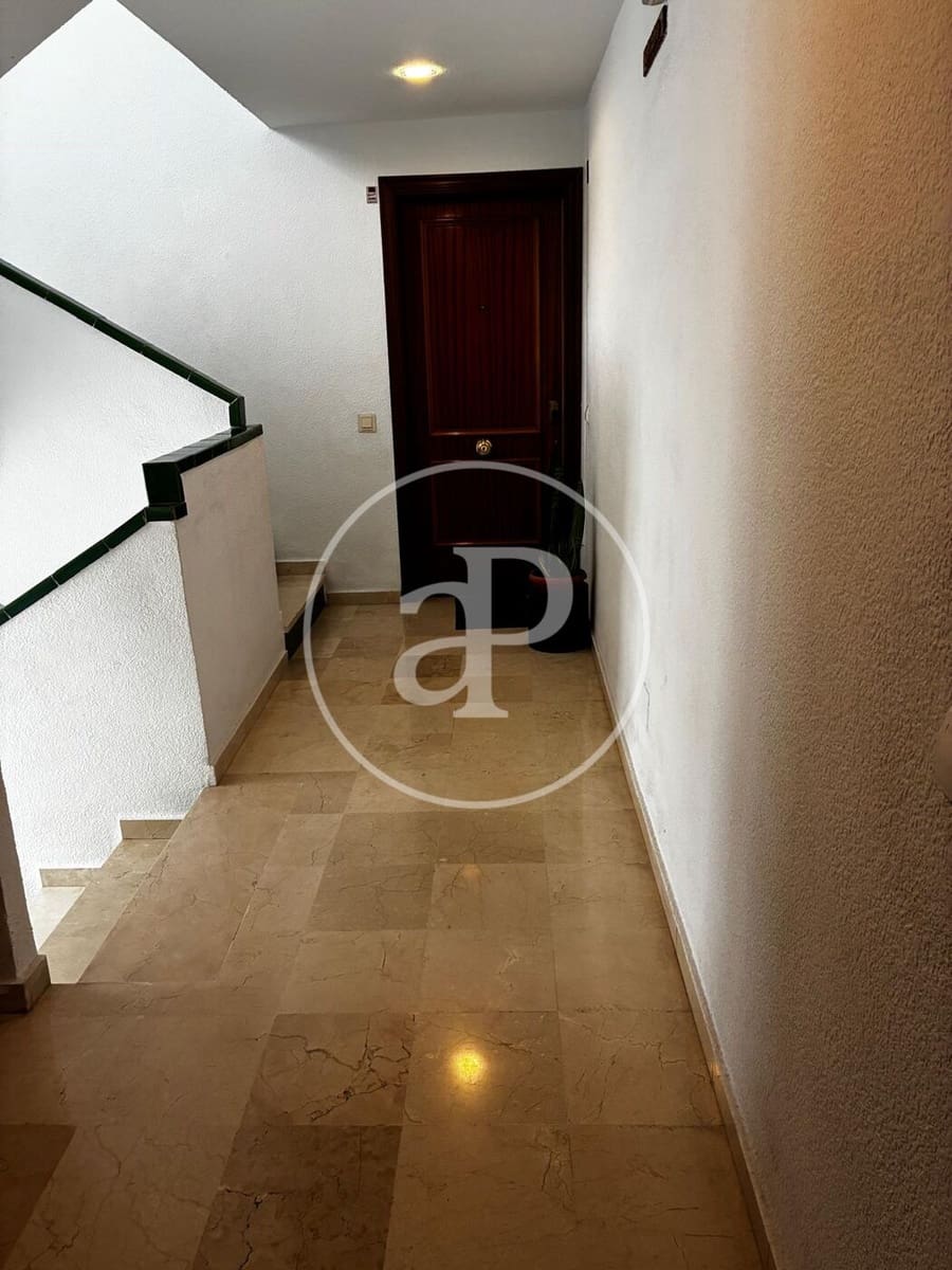 4 soverom Leilighet til salgs i Alicante by med garasje - € 550 000 (Ref: 10120006)