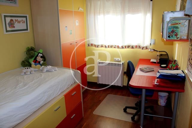 3 quarto Apartamento para arrendar em Cami Fondo, Valência cidade com garagem - 1 500 € (Ref: 10124485)