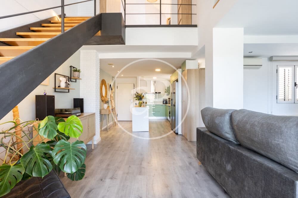 2 quarto Penthouse para arrendar em Valencia cidade - 2 200 € (Ref: 10124487)
