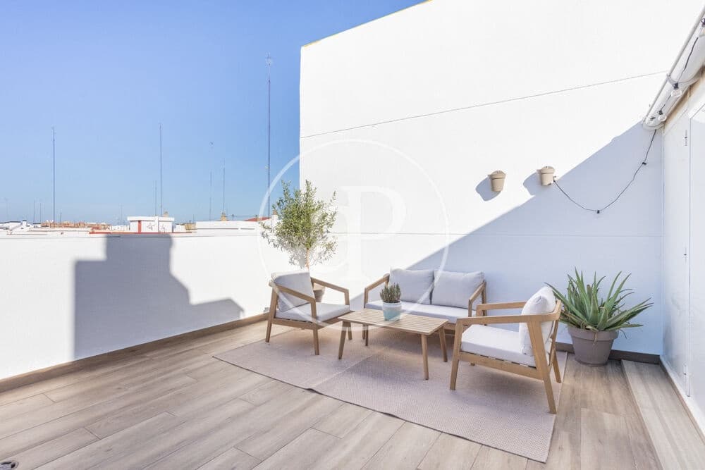2 quarto Penthouse para arrendar em Valencia cidade - 2 200 € (Ref: 10124487)