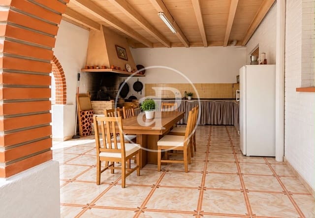 5 Zimmer Villa zu verkaufen in Pedralba mit Garage - 189.999 € (Ref: 10129342)