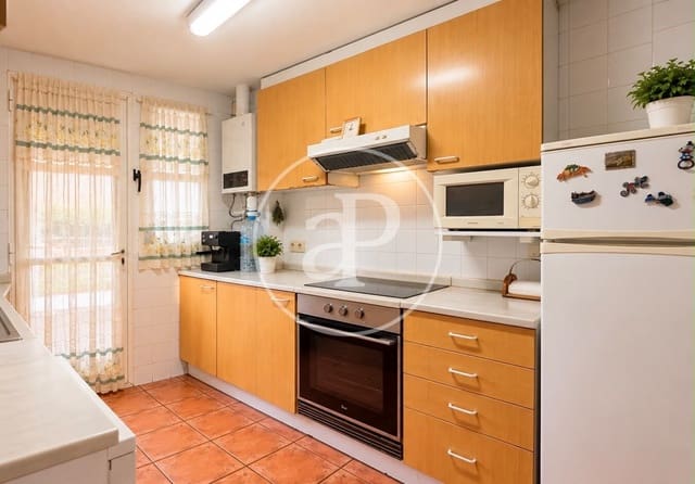 5 Zimmer Villa zu verkaufen in Pedralba mit Garage - 189.999 € (Ref: 10129342)
