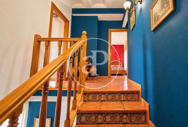 5 Zimmer Villa zu verkaufen in Pedralba mit Garage - 189.999 € (Ref: 10129342)