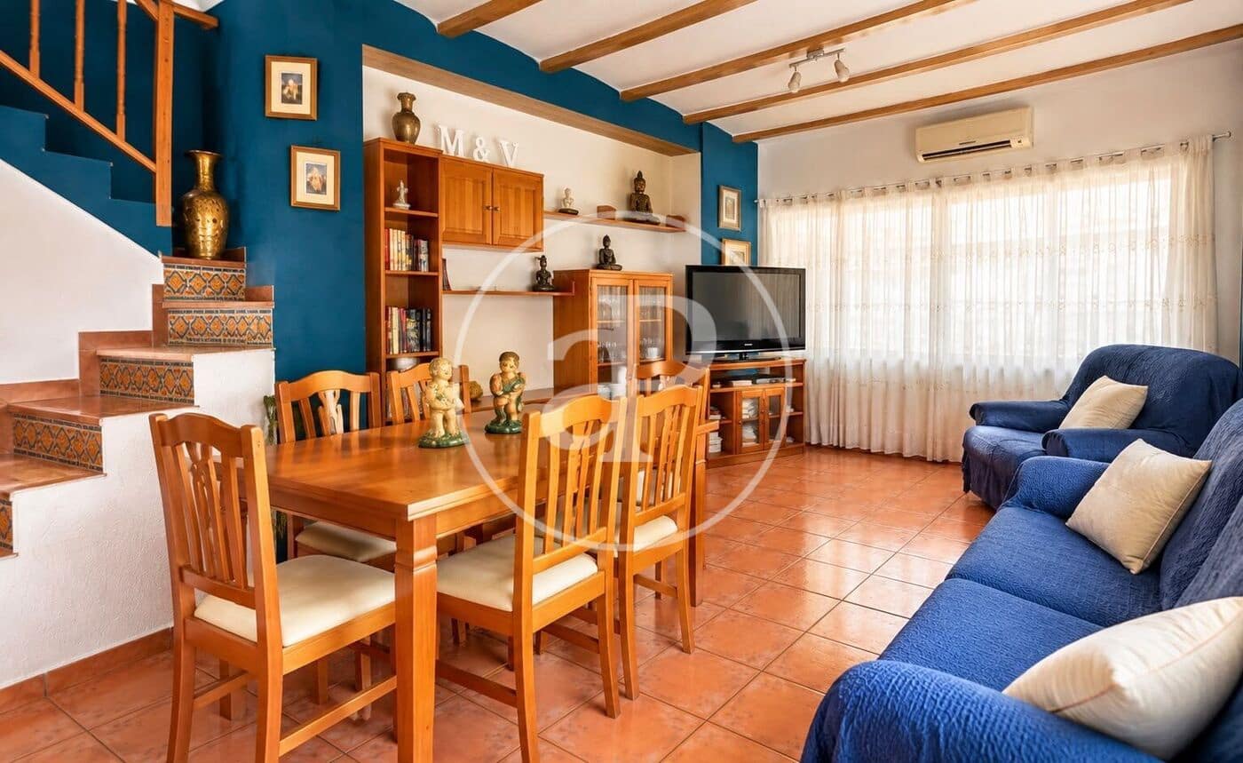 5 Zimmer Villa zu verkaufen in Pedralba mit Garage - 189.999 € (Ref: 10129342)