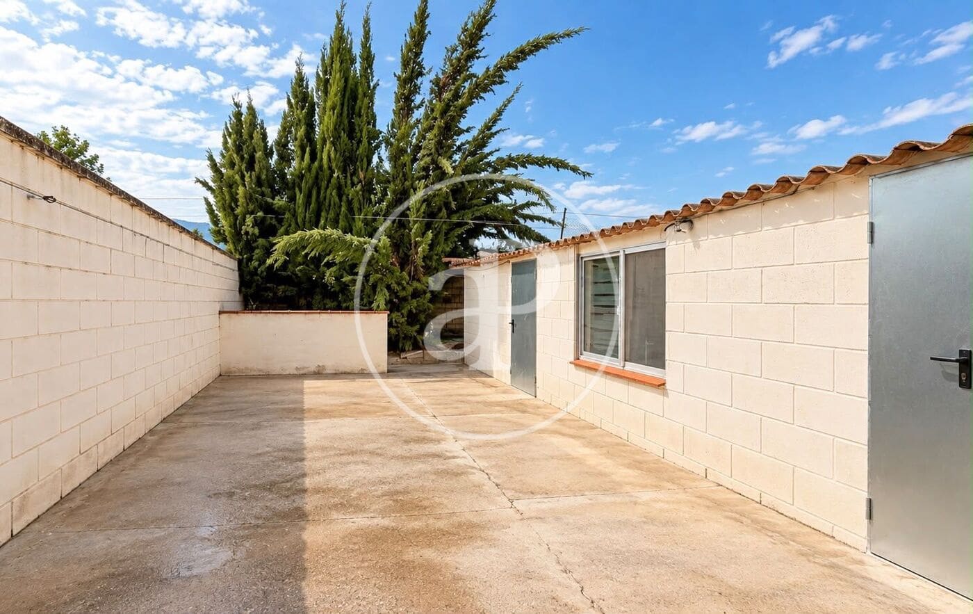 5 Zimmer Villa zu verkaufen in Pedralba mit Garage - 189.999 € (Ref: 10129342)