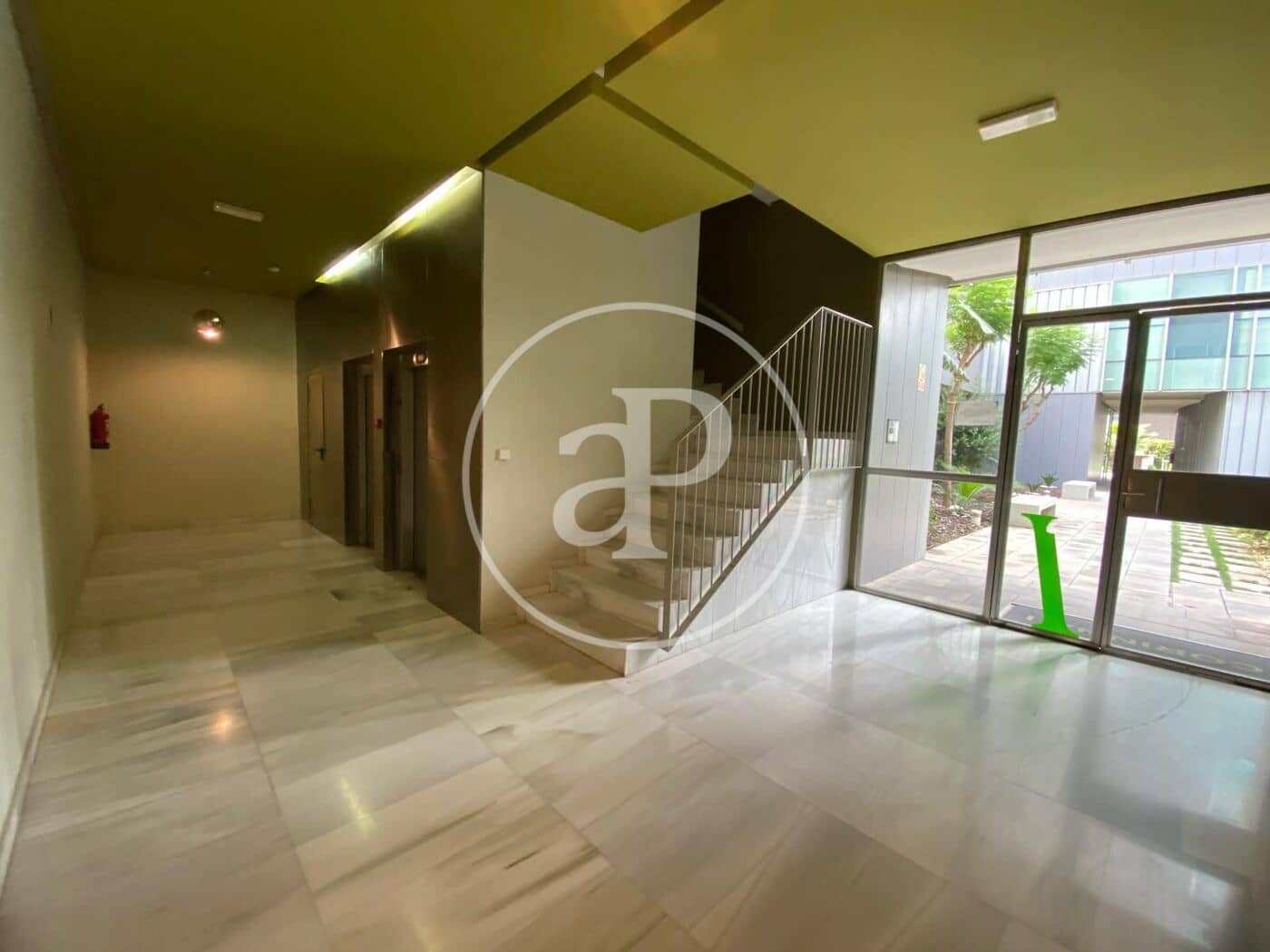2 soverom Leilighet til salgs i Valencia by med svømmebasseng garasje - € 598 000 (Ref: 10129344)