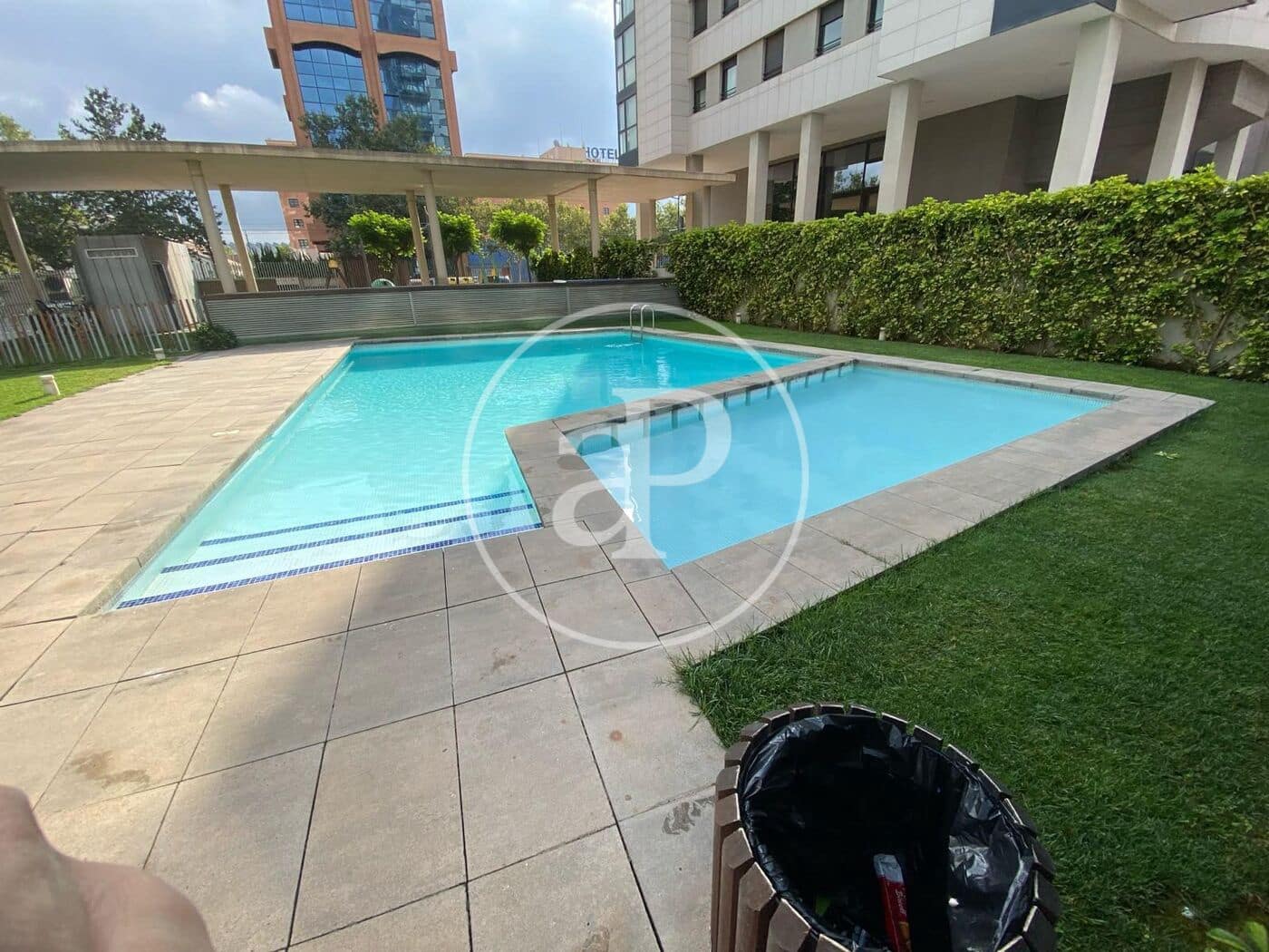 2 soverom Leilighet til salgs i Valencia by med svømmebasseng garasje - € 598 000 (Ref: 10129344)