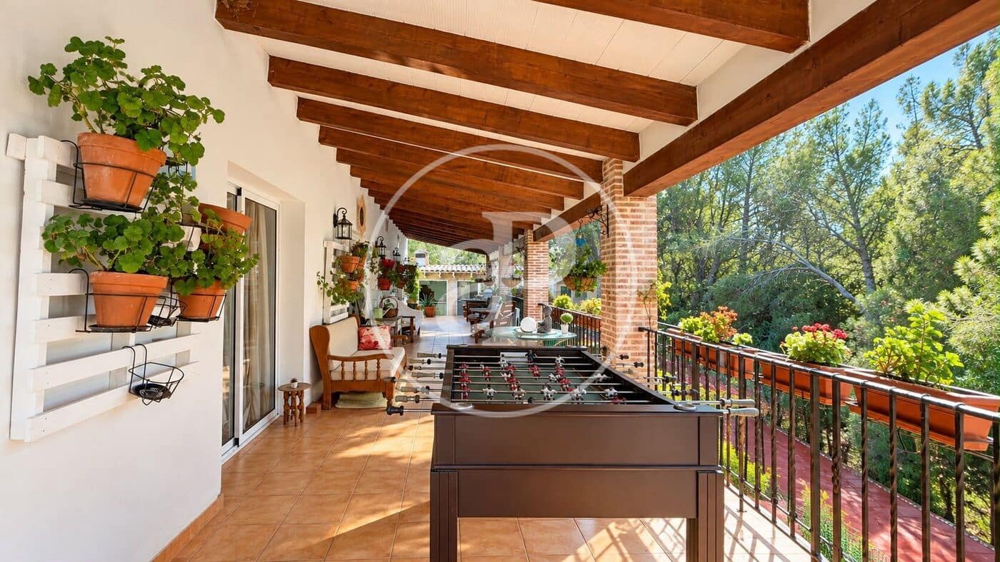 5 Zimmer Villa zu verkaufen in Pedralba mit Pool Garage - 1.900.000 € (Ref: 10131756)