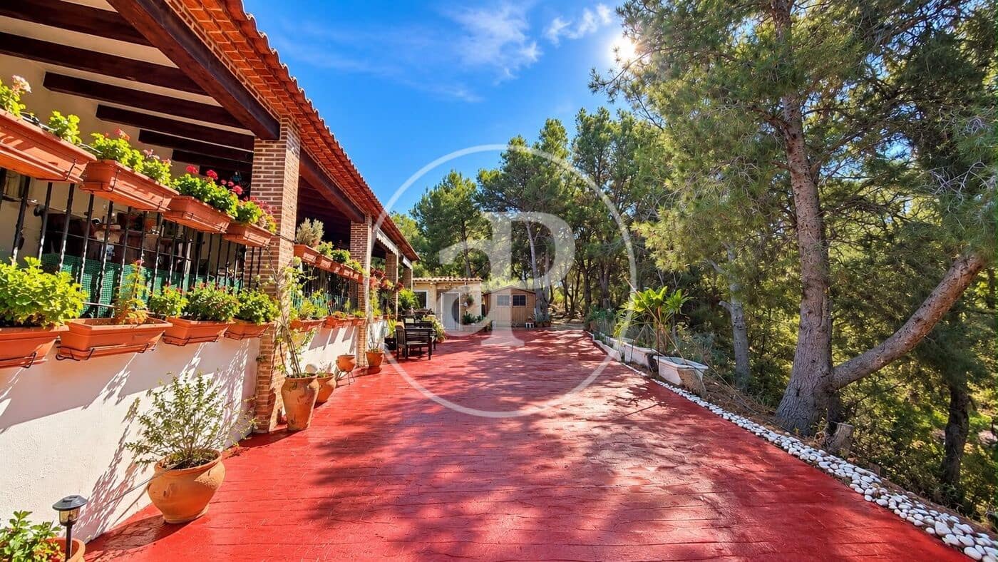 5 Zimmer Villa zu verkaufen in Pedralba mit Pool Garage - 1.900.000 € (Ref: 10131756)