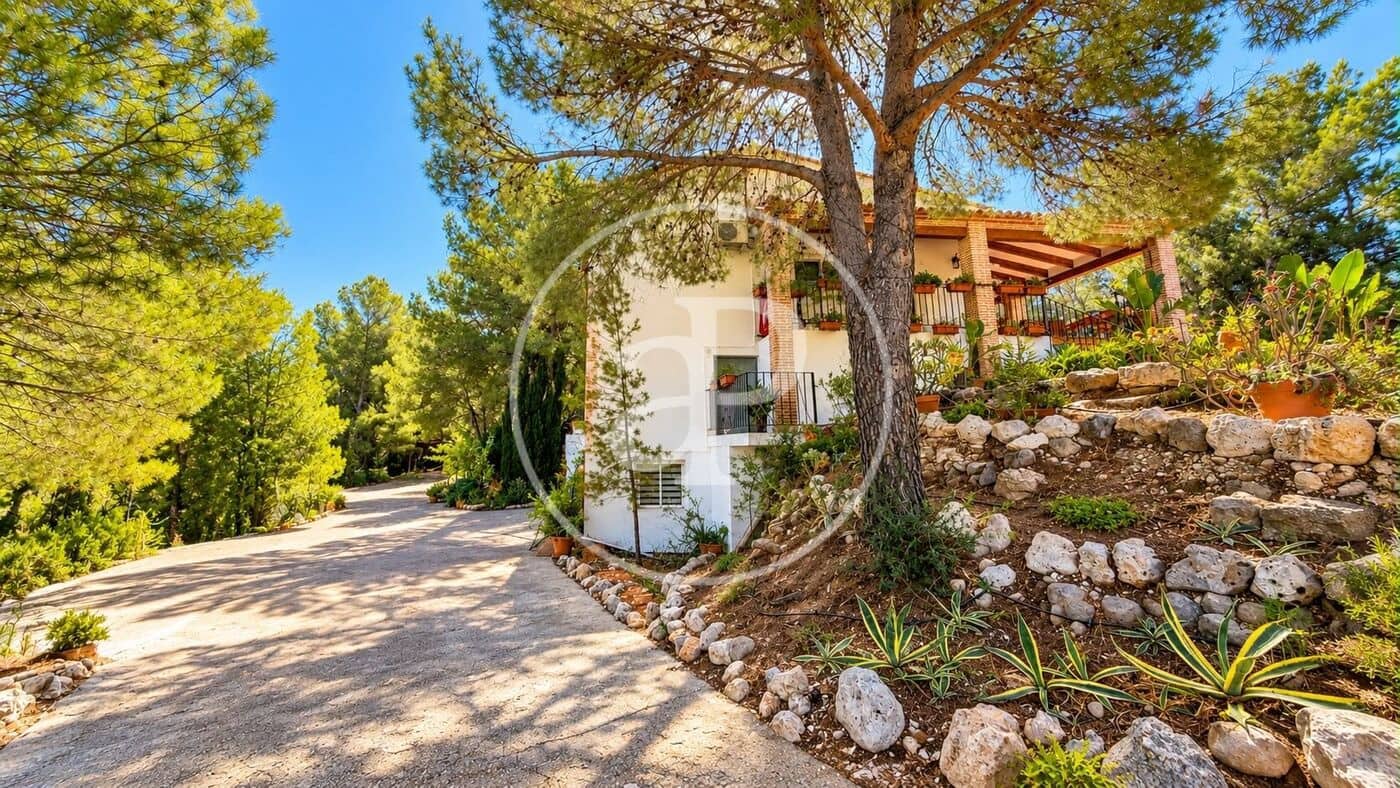 5 Zimmer Villa zu verkaufen in Pedralba mit Pool Garage - 1.900.000 € (Ref: 10131756)