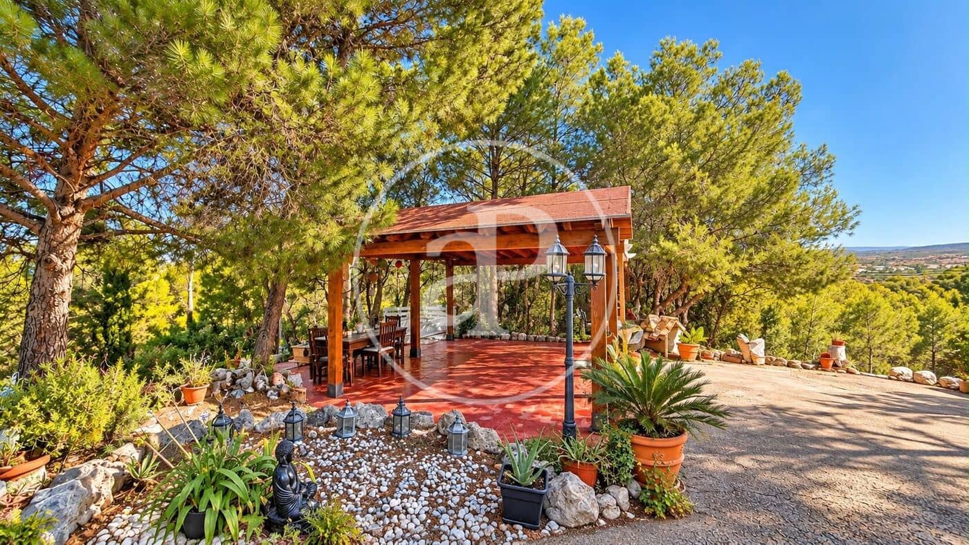5 Zimmer Villa zu verkaufen in Pedralba mit Pool Garage - 1.900.000 € (Ref: 10131756)