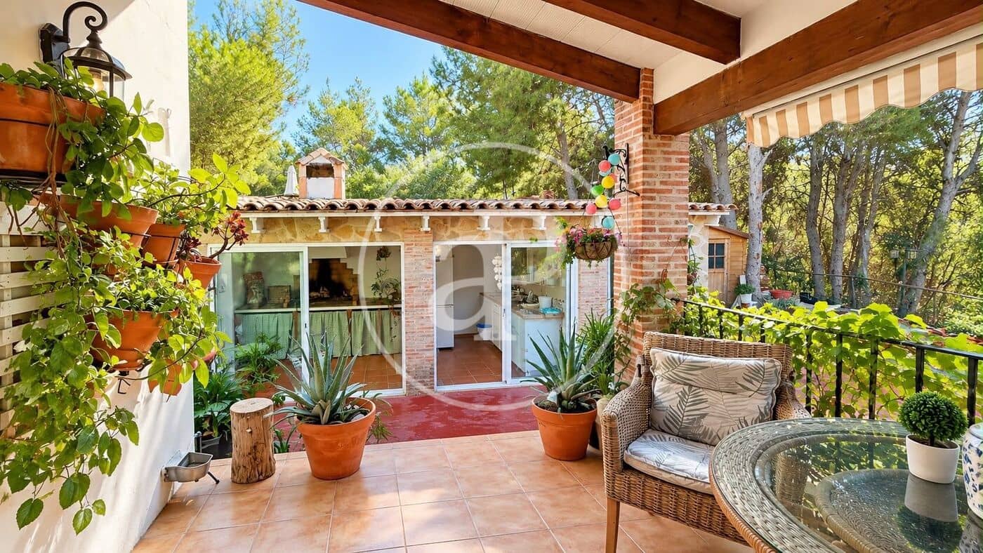 5 Zimmer Villa zu verkaufen in Pedralba mit Pool Garage - 1.900.000 € (Ref: 10131756)
