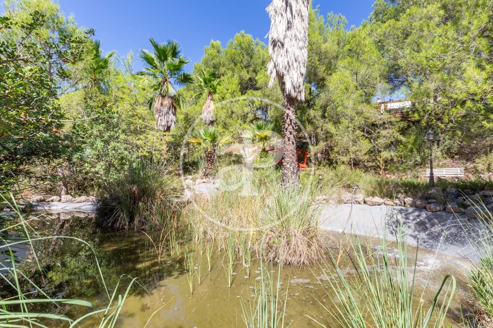 5 bedroom Villa for sale in Pedralba with pool garage - € 1,900,000 (Ref: 10131756)