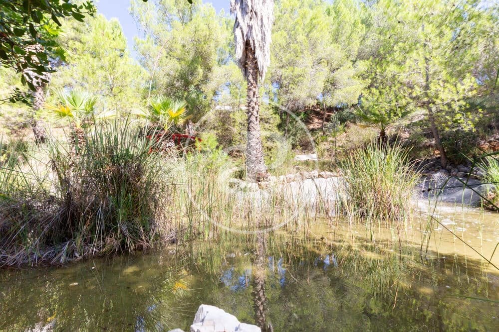 5 bedroom Villa for sale in Pedralba with pool garage - € 1,900,000 (Ref: 10131756)